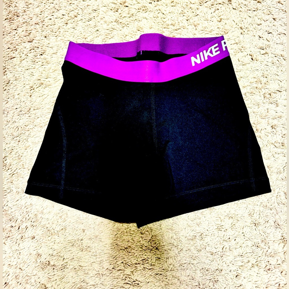 Nike Pro Women’s Shorts
